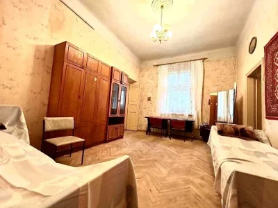 Квартира. Львів, Короля Данила пл.