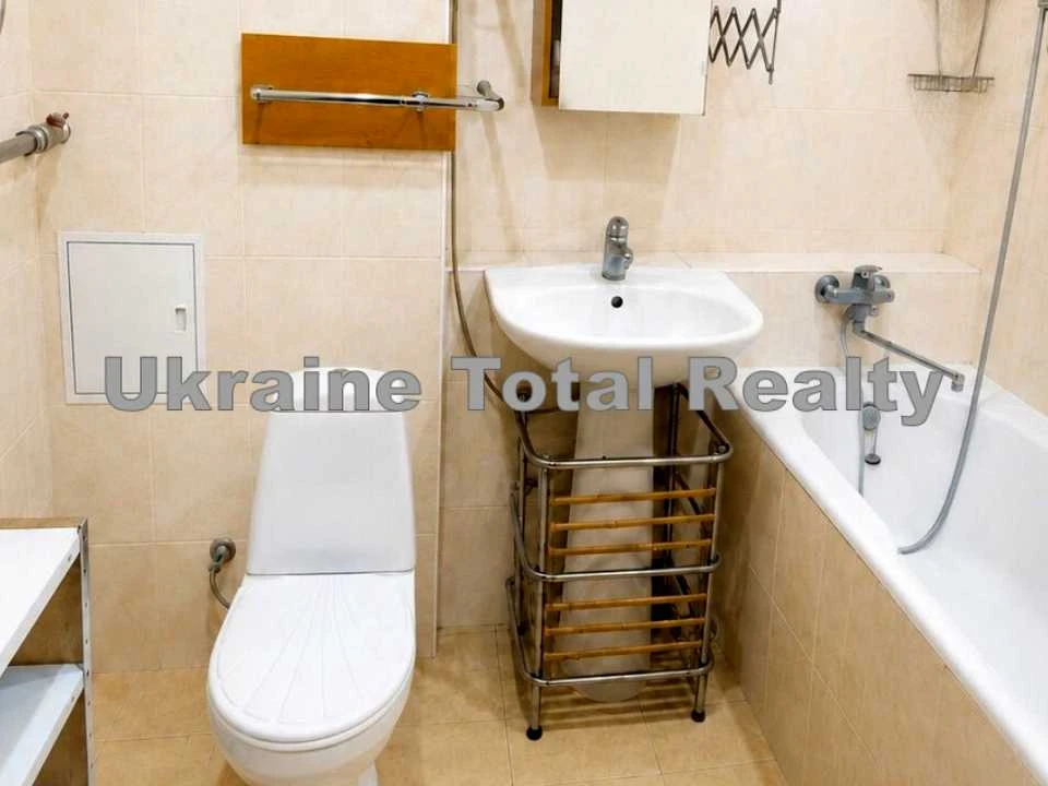 Квартира. Київ, Миколи Бажана просп.
