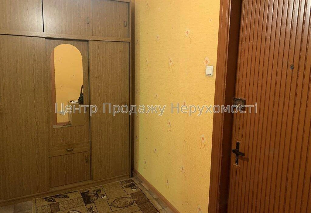 Продаж 1-кімн. квартири, 41. 6 м², 1/13 эт, Київ – чудова пр