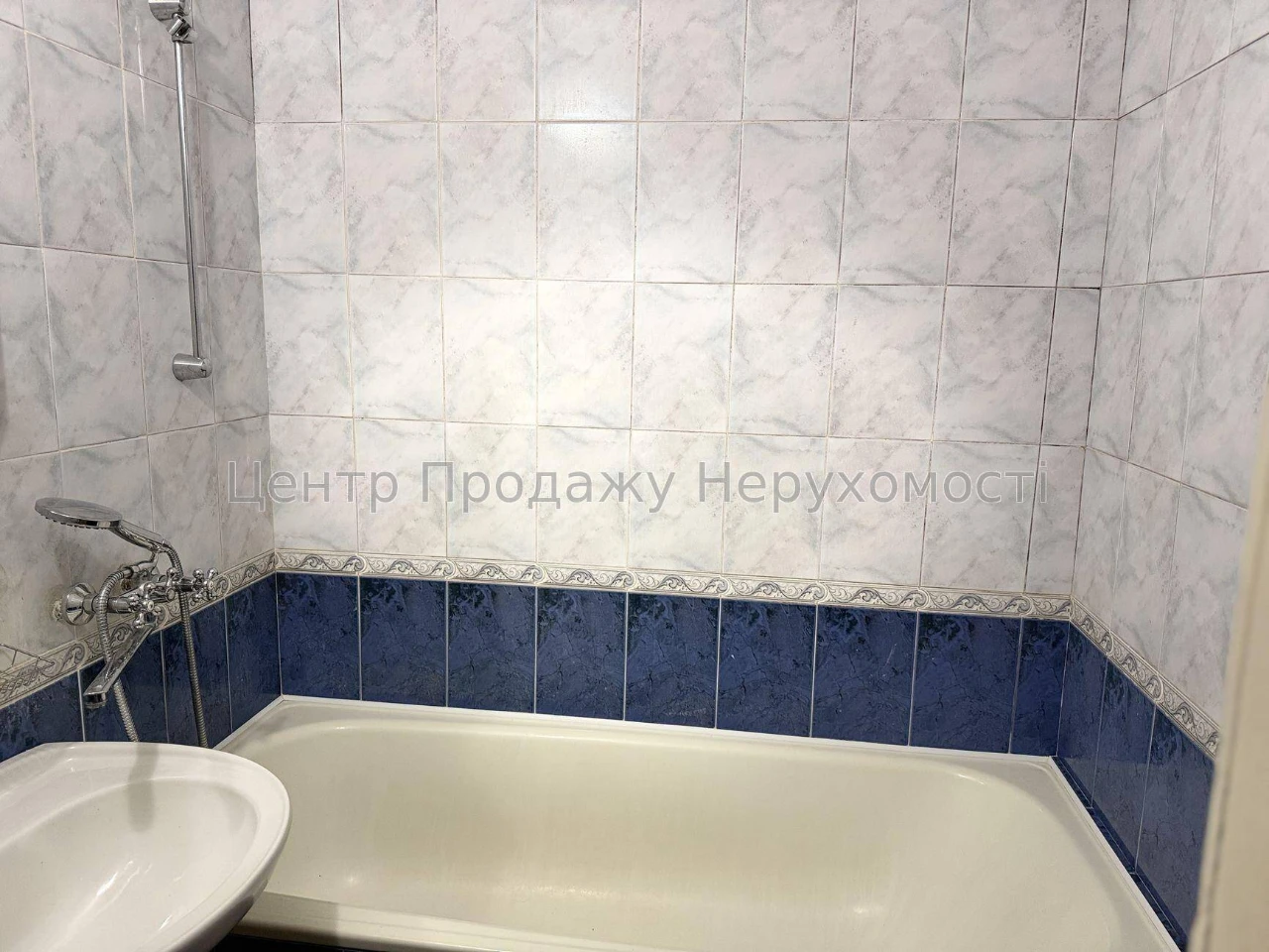 Продаж 1-кімн. квартири 38, 8 м², 3/10 пов, Київ.