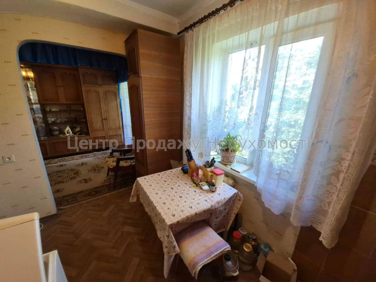 Продаж 3-кімн. квартири 65, 9 м², 3/5 эт, Київ – відмінний в