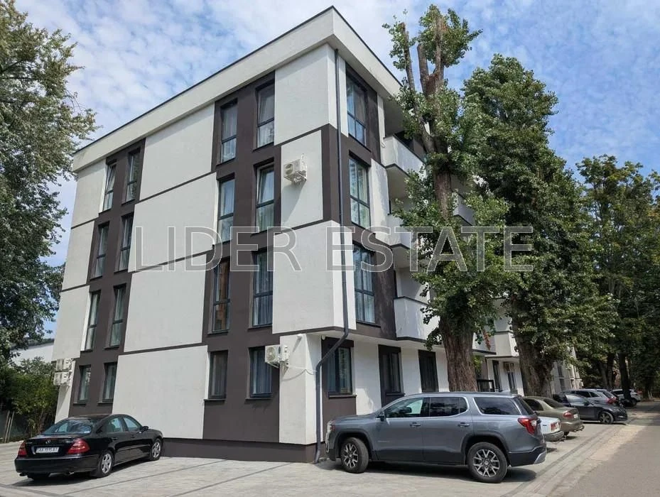 Продаж 1-к квартири 32.3 м², 1/4 пов., Ужгород | Вул. Шопена