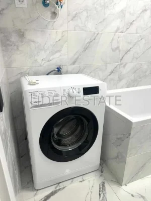 Продаж 1-к квартири 32.3 м², 1/4 пов., Ужгород | Вул. Шопена