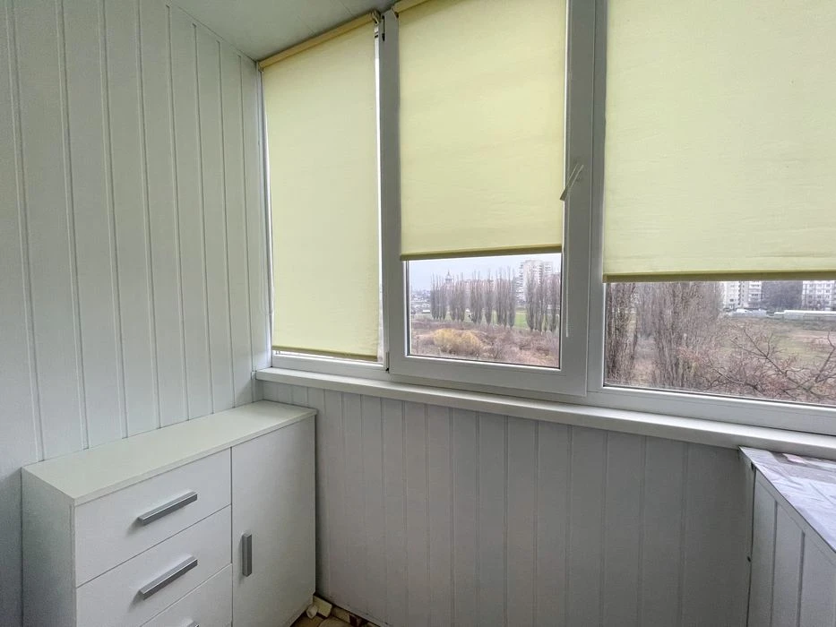 Продаж двокімнатної квартири на Ювілейному