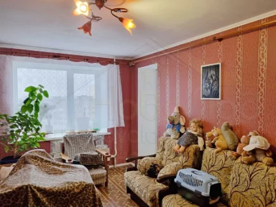 4 кімнатна квартира 91м2 з косметичним ремонтом в цегляному