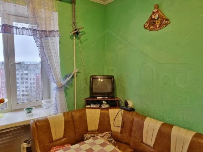4 кімнатна квартира 91м2 з косметичним ремонтом в цегляному