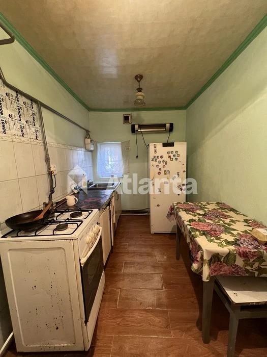 1- кім. квартира в приватному будинку, Центр.