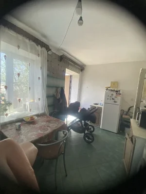 Продается частный дом, на не большом участке 2 дома,