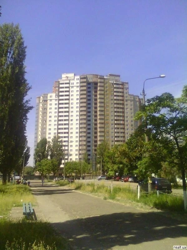 Оренда 1-кімнатної квартири 55 м², Йорданська вул., 1