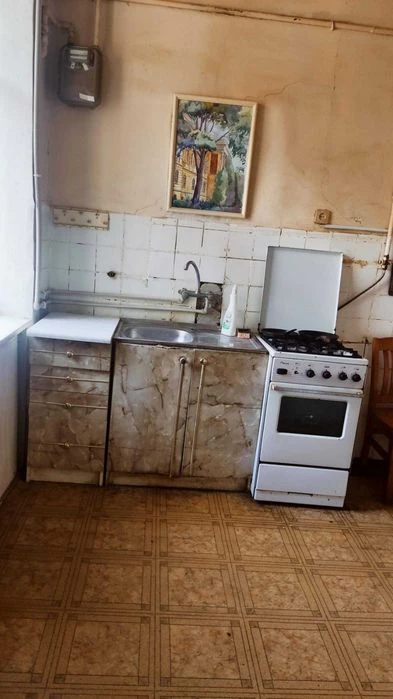 родається 2-кімнатна квартира в центрі Львова — вул. Винниче