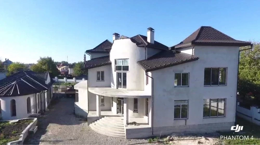 Продаж  резеденція в  івано-Франківську
