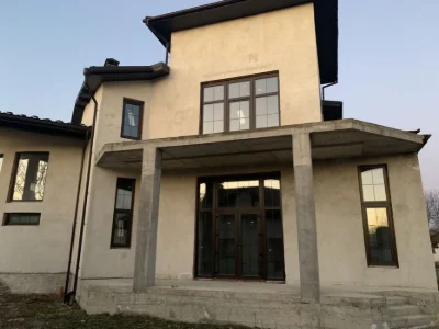 Продаж  резеденція в  івано-Франківську