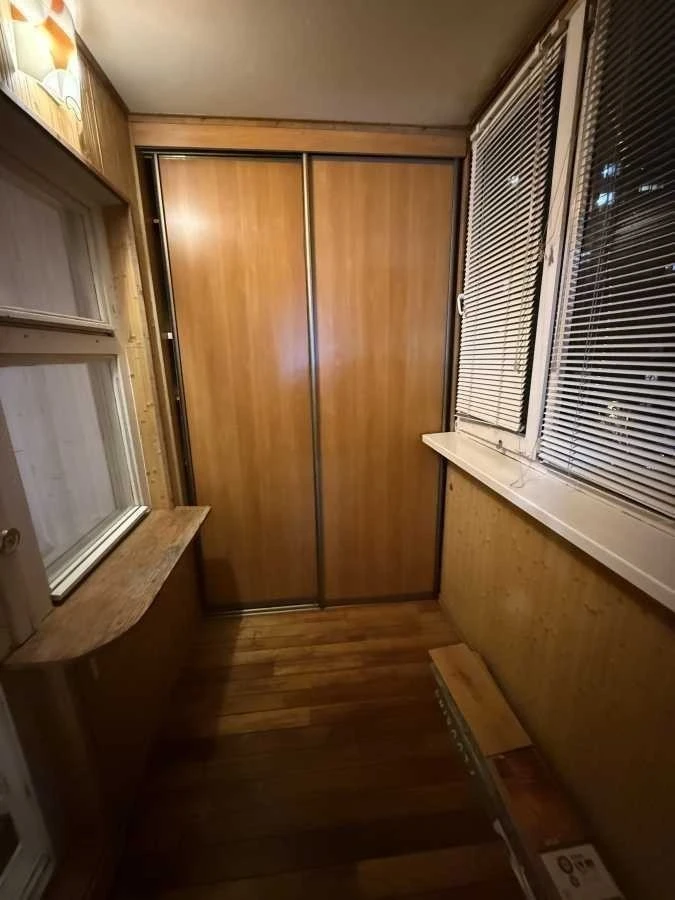 Оренда 1-кімнатної квартири 42 м², Урлівська вул., 9