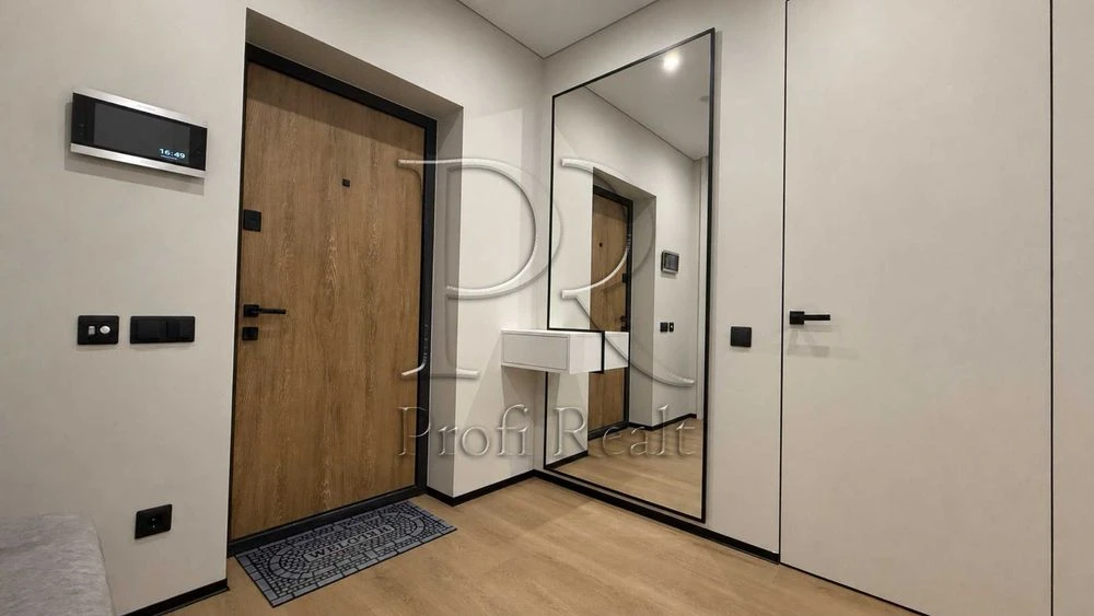 Без%/продаж/1к квартира/Варшавський3/генератор/генератор/ТОП