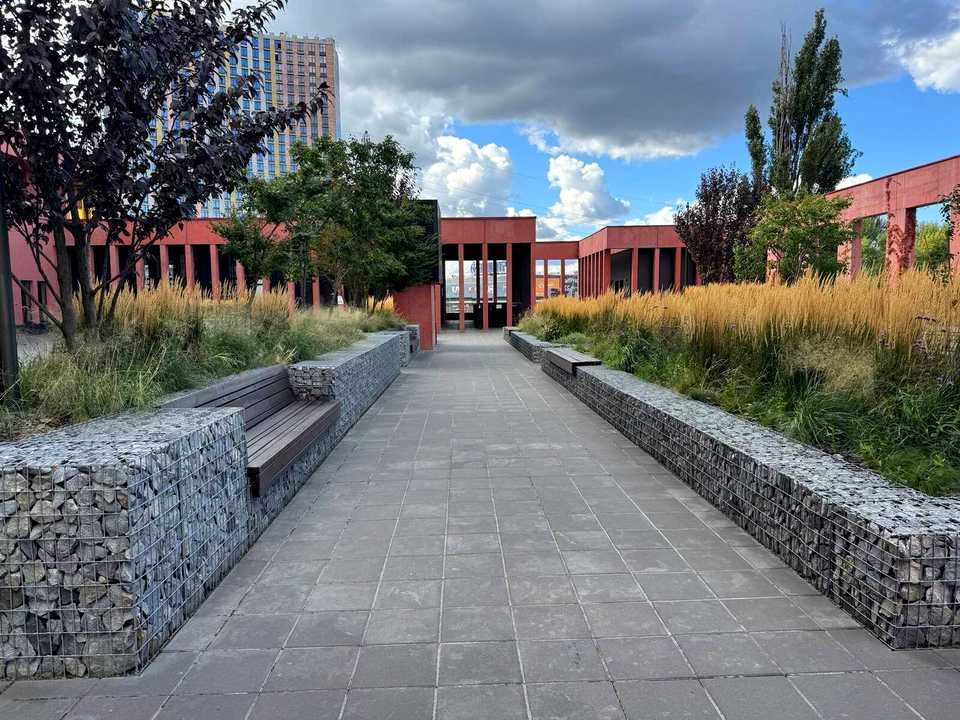 Квартира. Київ, Набережно-Рибальська вул.