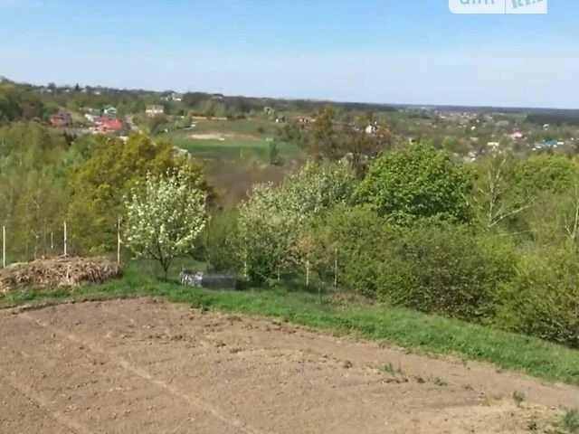 Продаж 3 поверхового будинку з верандою і ділянкою на 1 га,