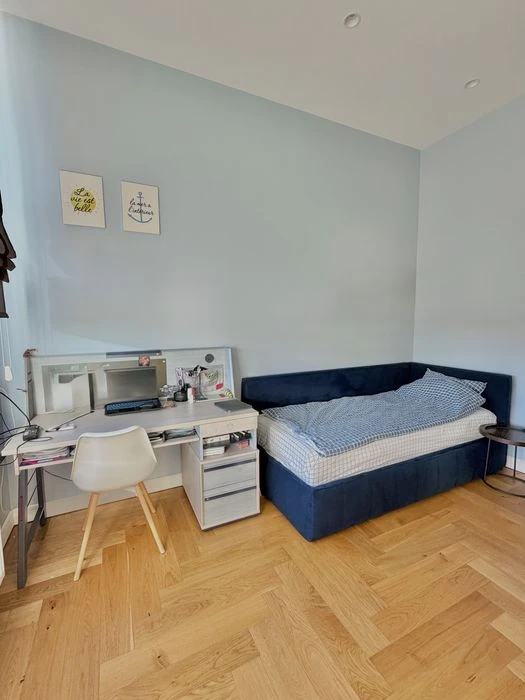 Продаж 4х кімнатної квартри, Loft, клубний будинок, центр, н