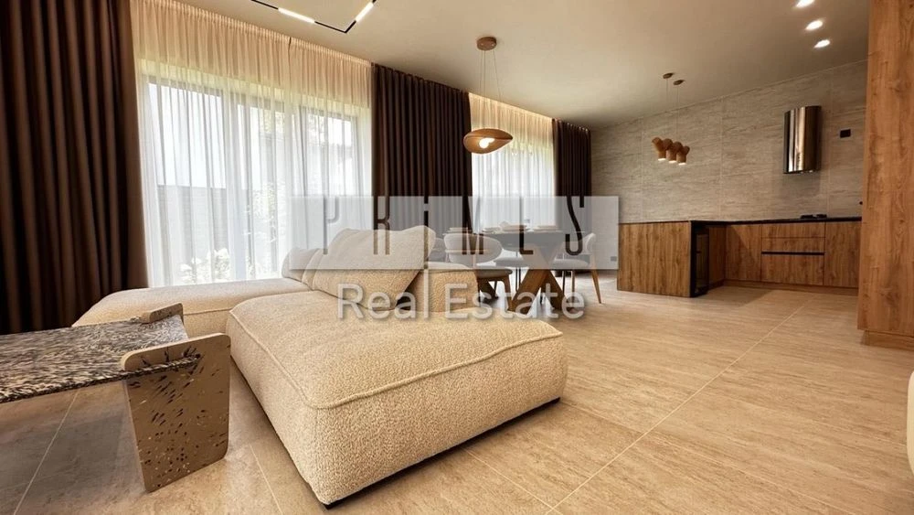Продаж будинку у котеджному містечку "Forest Lake Villas"