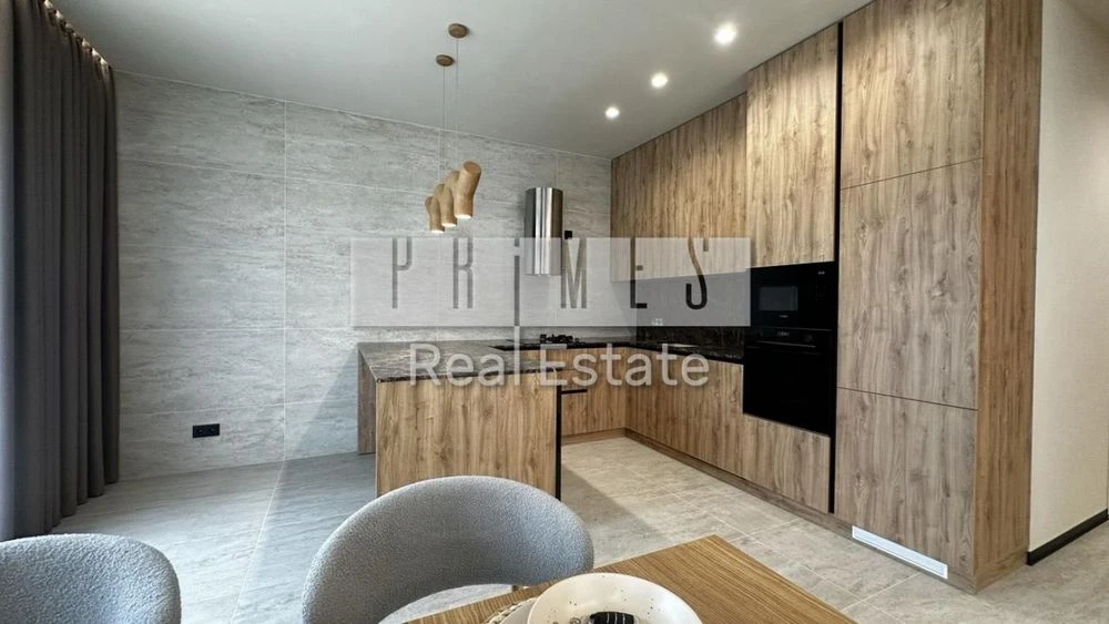 Продаж будинку у котеджному містечку "Forest Lake Villas"