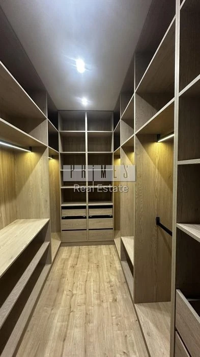 Продаж будинку у котеджному містечку "Forest Lake Villas"
