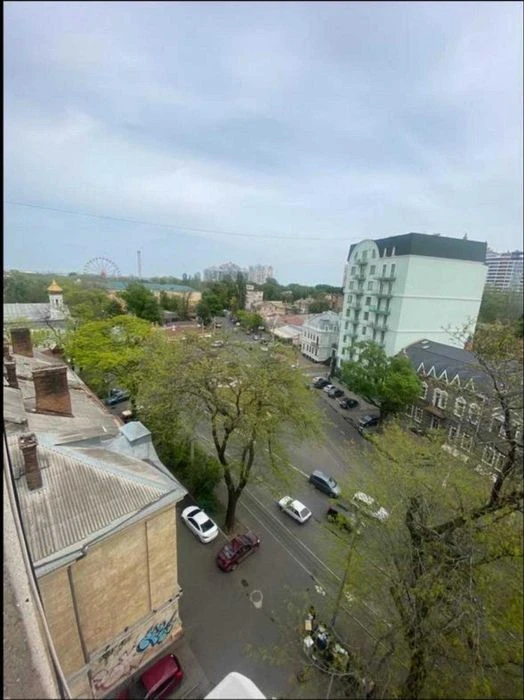 2к Леонтовича Парк шевченка Ланжерон 8 этаж ТОРГ гос. програ