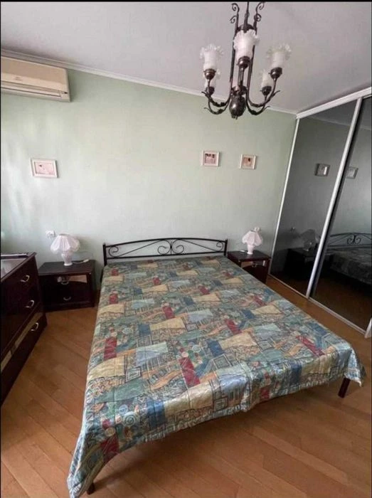 2к Леонтовича Парк шевченка Ланжерон 8 этаж ТОРГ гос. програ