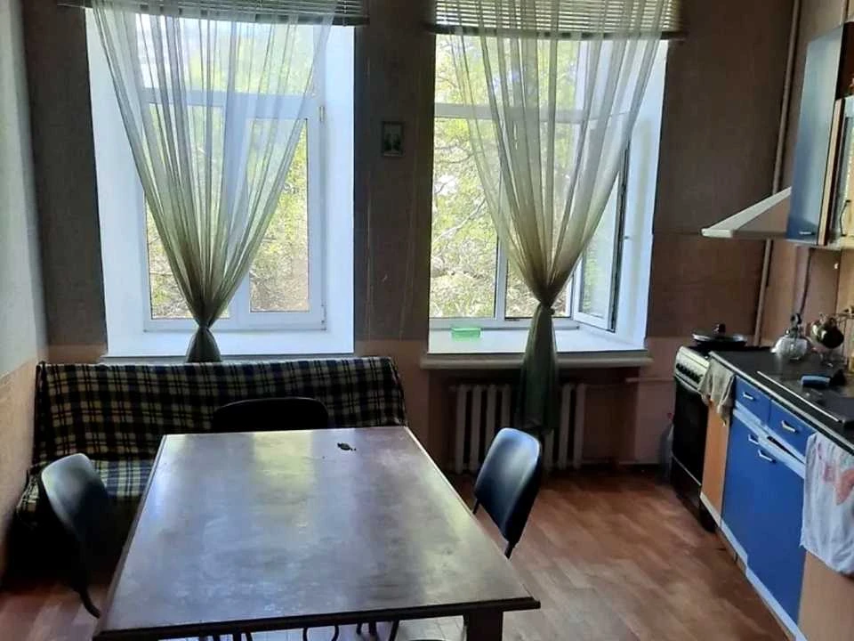Квартира. Одеса, Старопортофранківська вул. (Комсомольська)