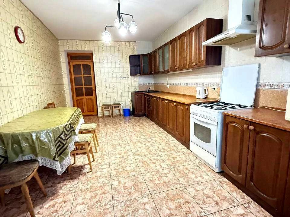 Квартира. Одеса, Одеської громади вул. (Авдєєва-Чорноморсько