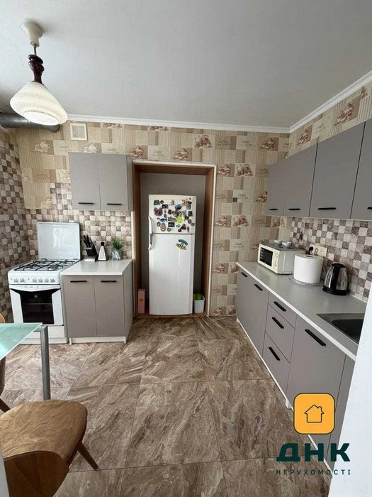 Редкое предложение .Продам дом с участком на Фонтане. ул Нед