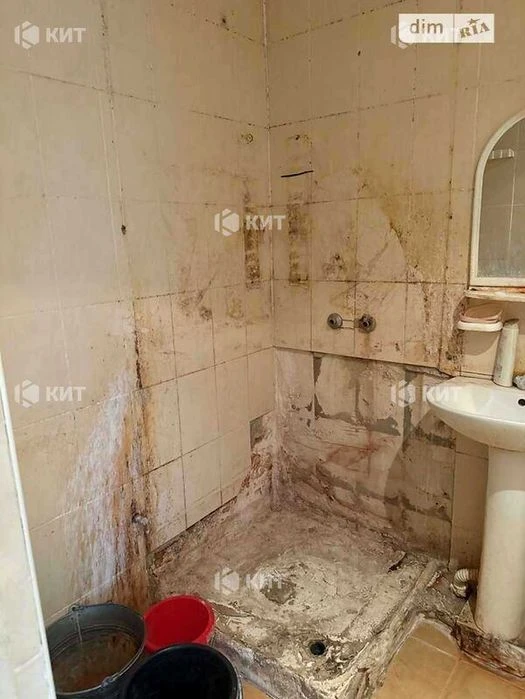 2к. 43.8м2 Павлово Поле, м. 23 Августа, 23 Августа ул. 51Б,
