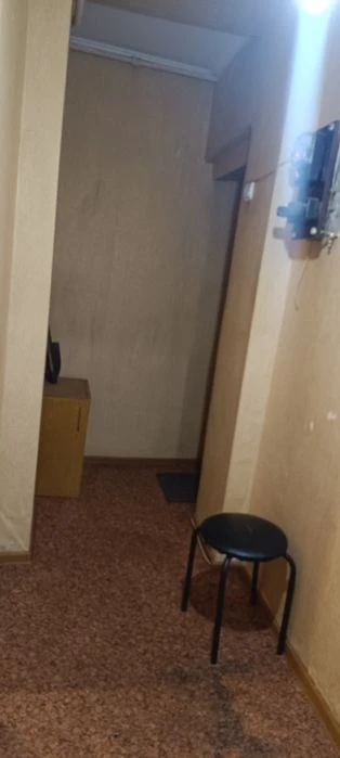 продам 2-х кімнатну квартиру від власника