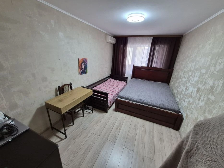 Гарна пропозиція! Продам 3к.кв на Пісках,  вул. Автозаводськ