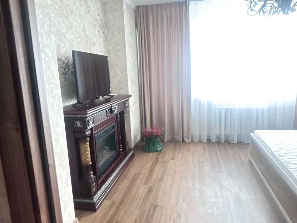 Квартира. Київ, Олександра Мишуги вул.