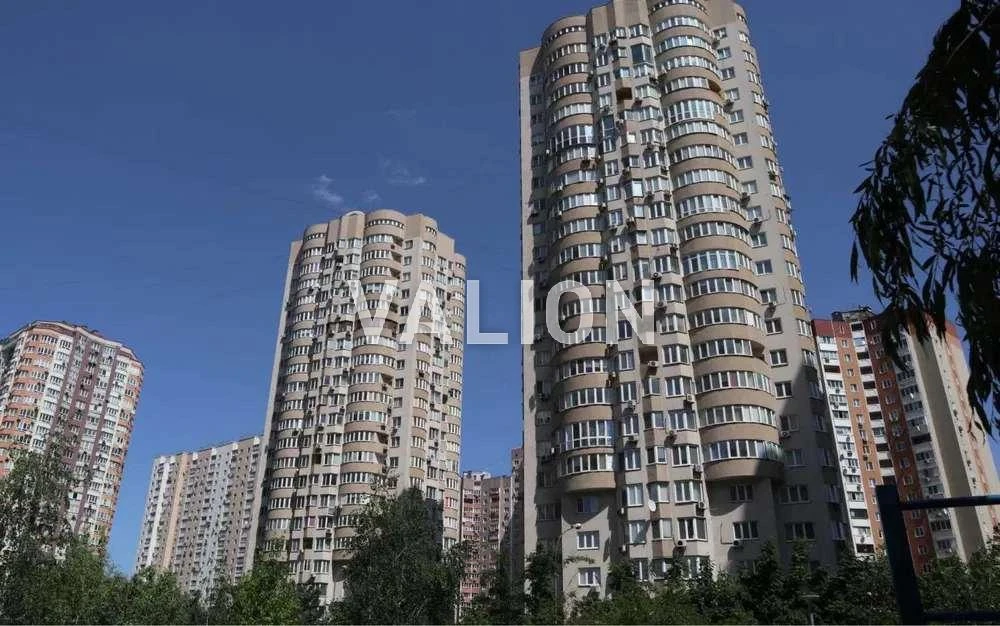 Продаж 2-кімнатної квартири на вул.Урлівська, 21