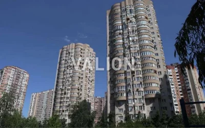 Продаж 2-кімнатної квартири на вул.Урлівська, 21