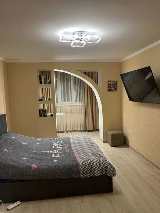 (5) Продам 2к квартиру на Тяжилове 9337