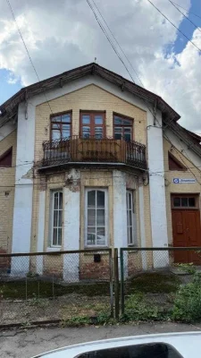 Продаж 2-кімнатної квартири в центрі міста