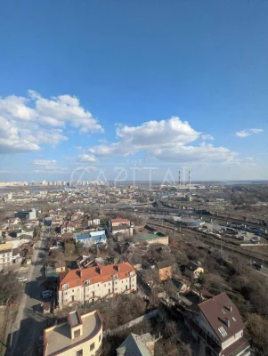Продаж квартири 83,1 м² без ремонту у ЖК бізнес-класу Edelwe