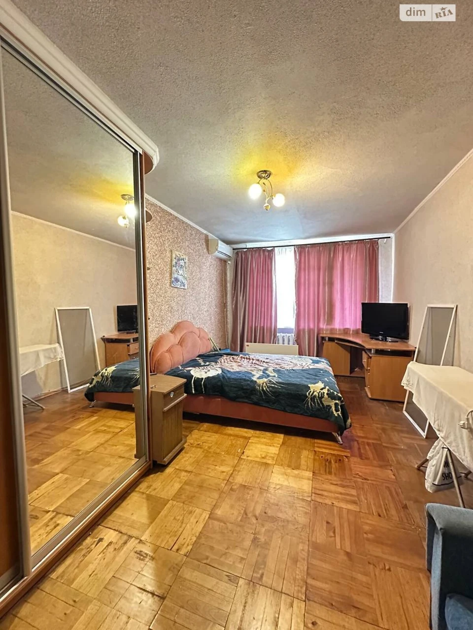 Продажа квартиры Тополь-1.