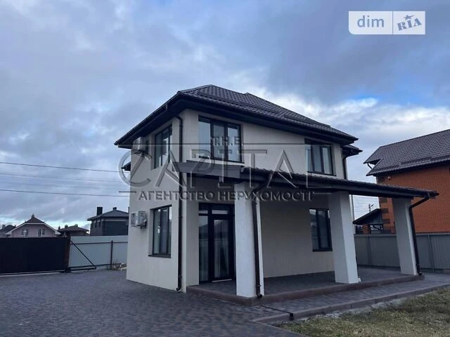 Продаж 2 поверхового будинку з ділянкою на 5 соток, 139 кв.