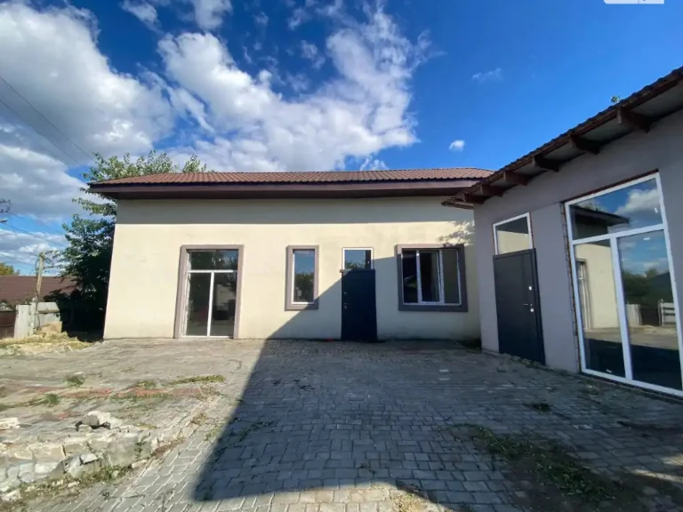 Продаж Дім