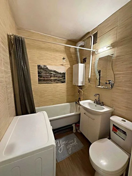 Петрашевського. 7 Фонтана. Однокімнатна. 15 хвилин до МОРЯ