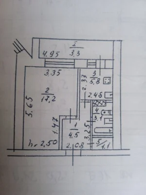 I will sell a 1-room apartment of 38 m2 in a brick building of the Zaporozhskoe highway railway station T