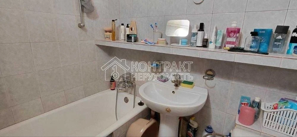 Продаж 2 кімнатна Салтівка,Нескориних, 38