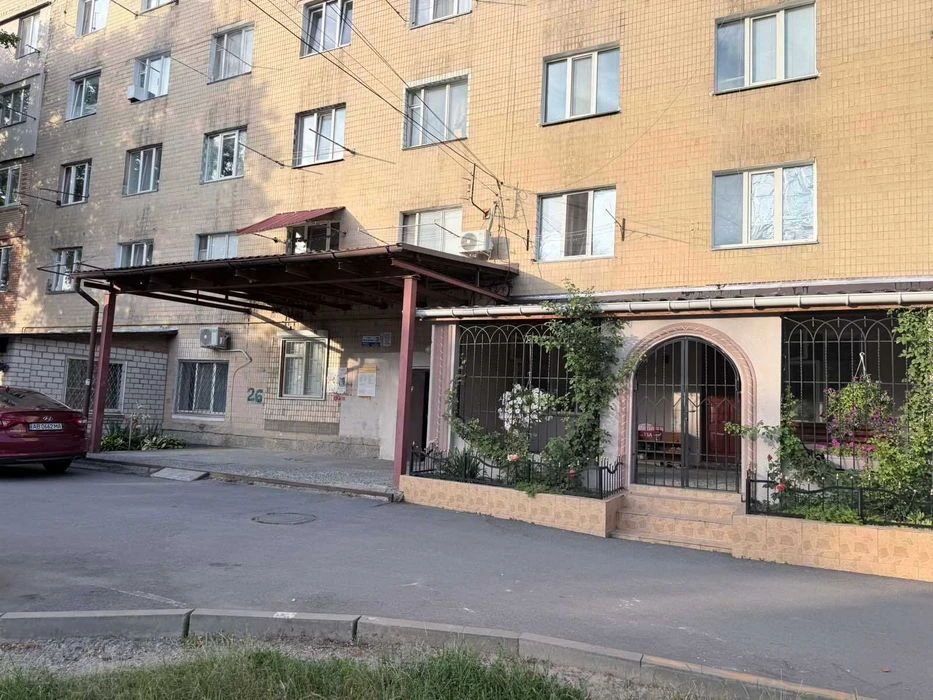 Продаж 2-кімнатної квартири на Київській