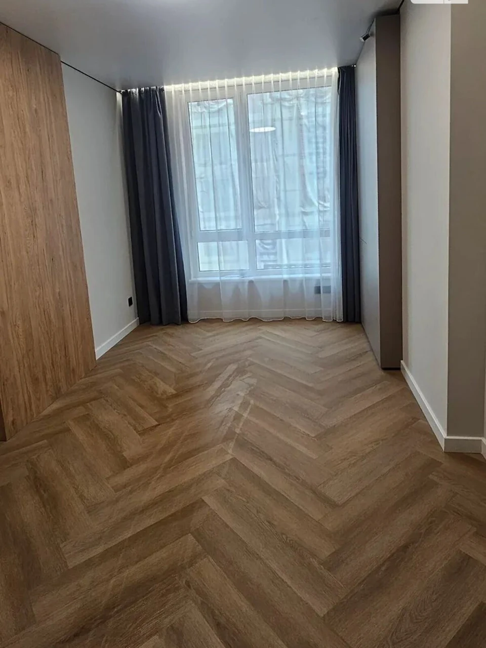 Продаж Квартира Набережна