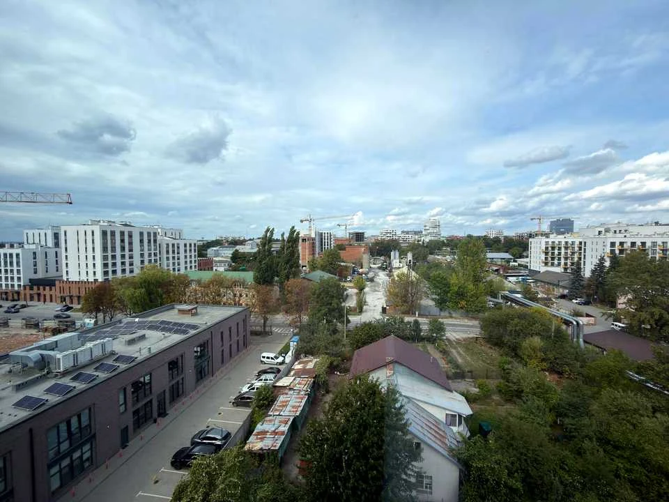 Квартира. Львів, Володимира Навроцького вул., (Будинок 2)