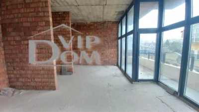 New house in Odessa, park, sea nearby
