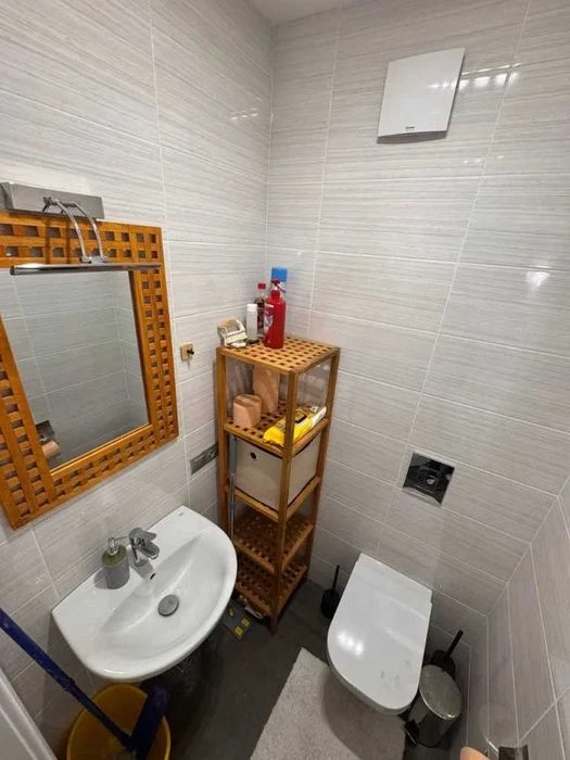 Продам 3к квартиру на Победе-6