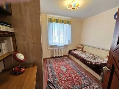 Продам 3 кімн.кварт. Чикаленка( Вильямса) цегляний будинок